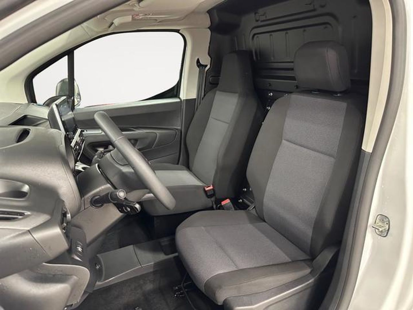Citroen ë-Berlingo Talla XL 50kWh 100 kW (136 CV)