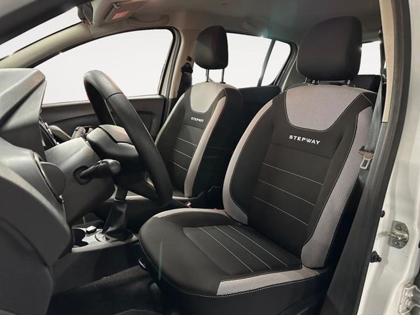 Dacia Sandero Stepway Essential TCe 74 kW (100 CV)