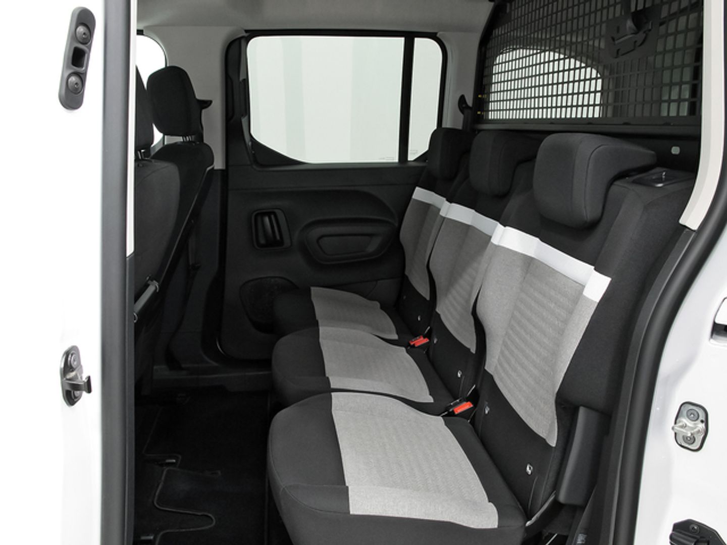 Citroen Berlingo BlueHDi 100 S&S Talla M Shine 75 kW (102 CV)