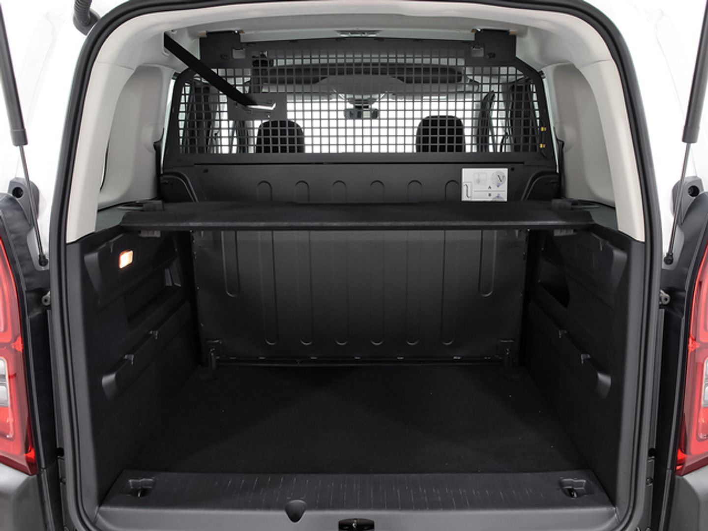 Citroen Berlingo BlueHDi 100 S&S Talla M Shine 75 kW (102 CV)
