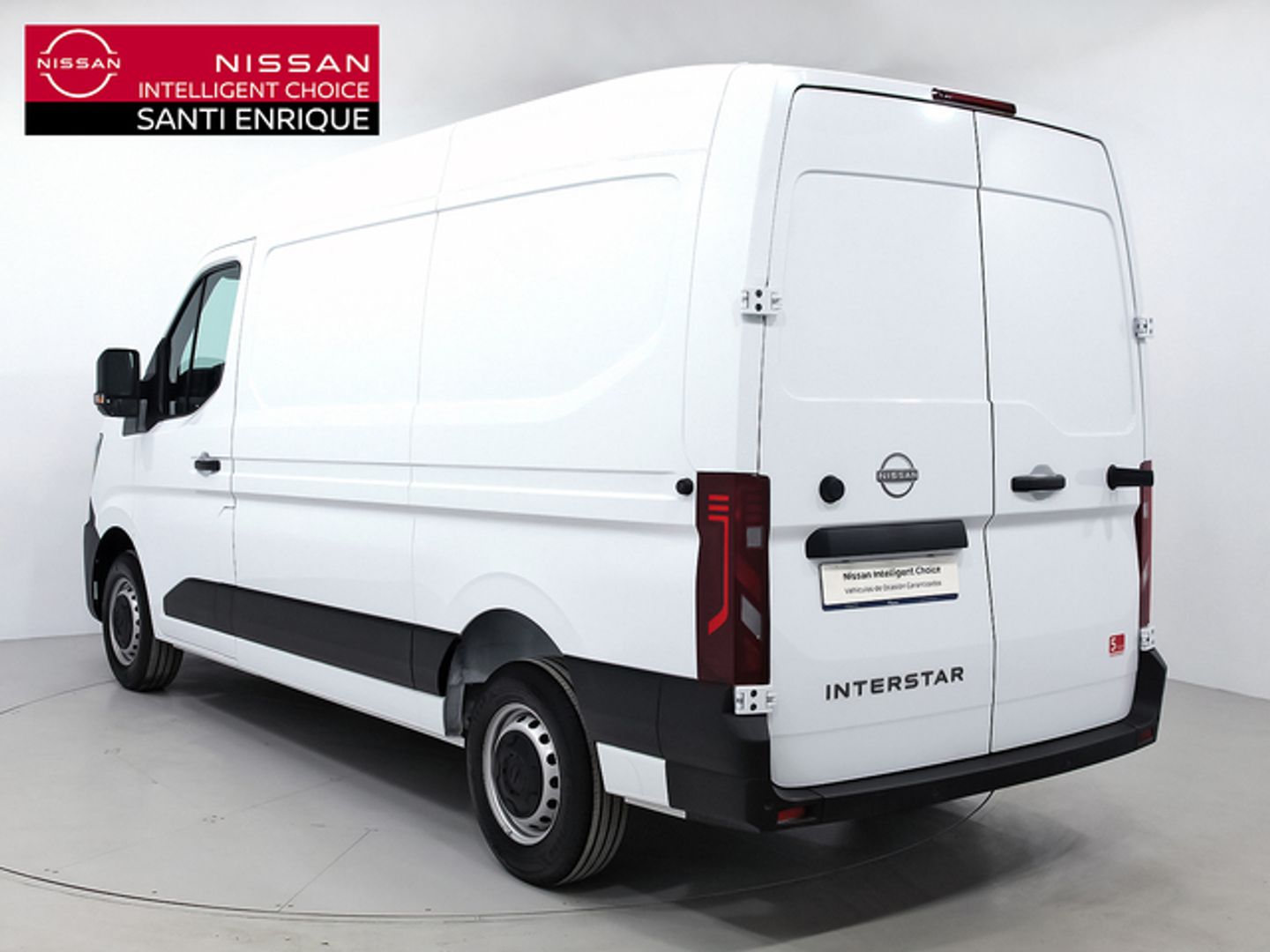 Nissan Interstar Furgon 2.3 dCi L2H2 3,5T FWD Acenta 96 kW (130 CV)