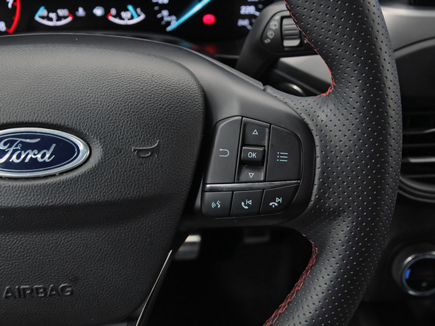 Ford Focus 1.0 Ecoboost MHEV ST-Line Style 92 kW (125 CV)