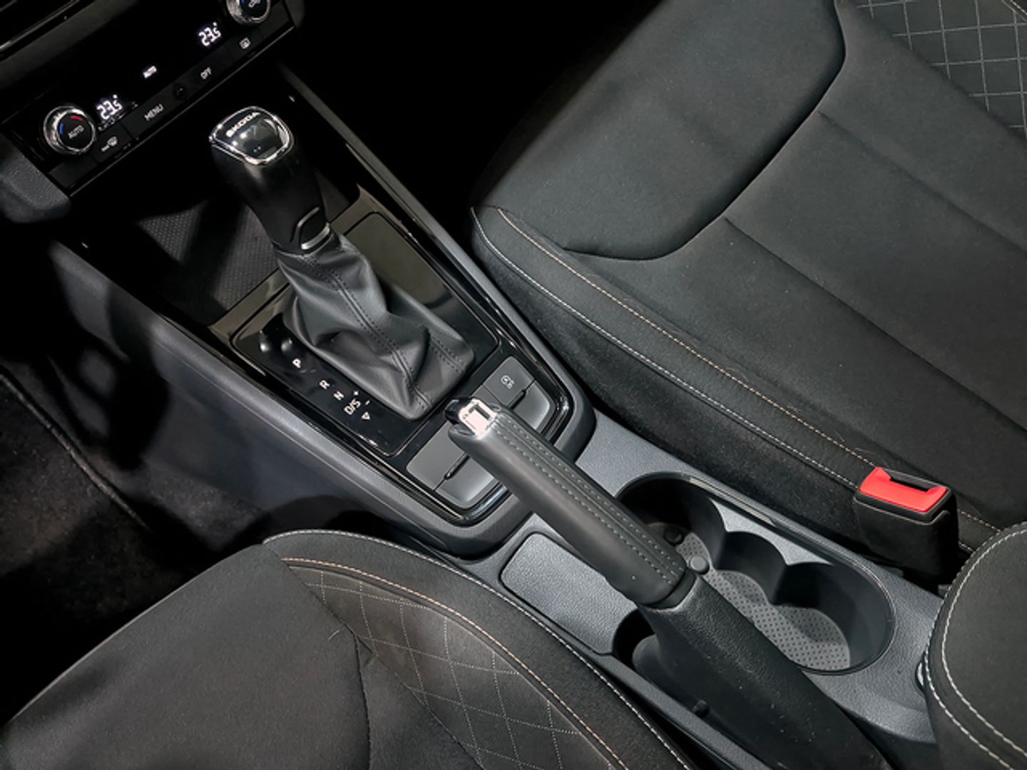 Skoda Kamiq 1.0 TSI Ambition DSG 81 kW (110 CV)