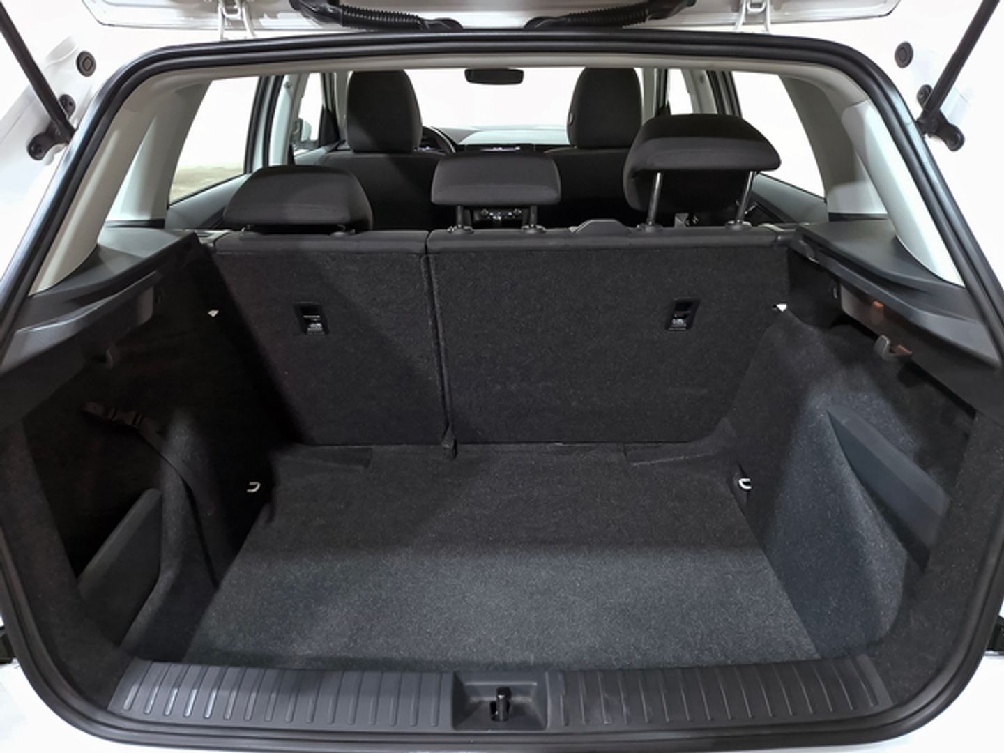 Skoda Kamiq 1.0 TSI Ambition DSG 81 kW (110 CV)