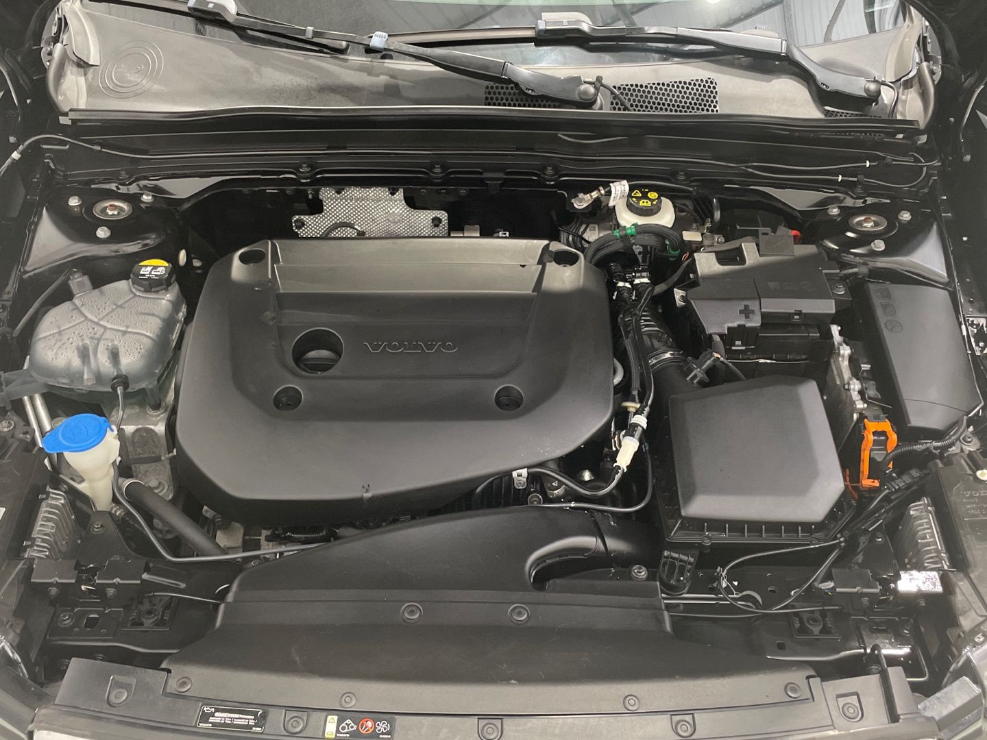 Volvo XC40 B4 G Momentum Pro Auto 145 kW (197 CV)