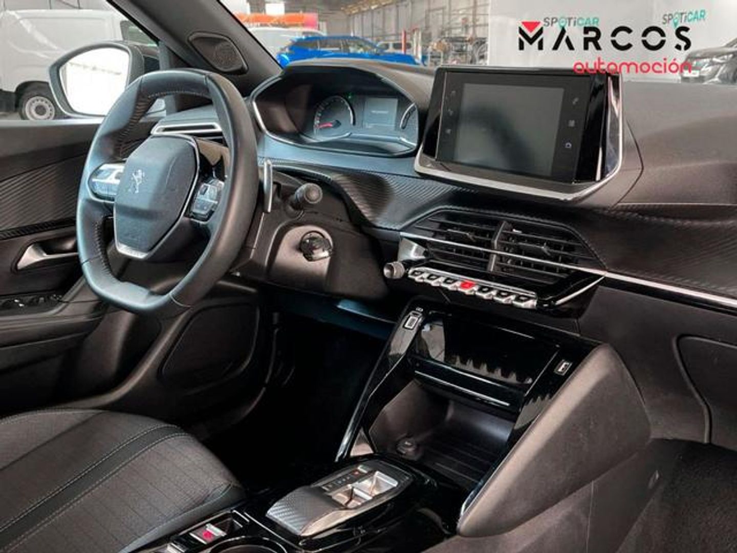 Peugeot 2008 PureTech 130 S&S Allure EAT8 96 kW (130 CV)