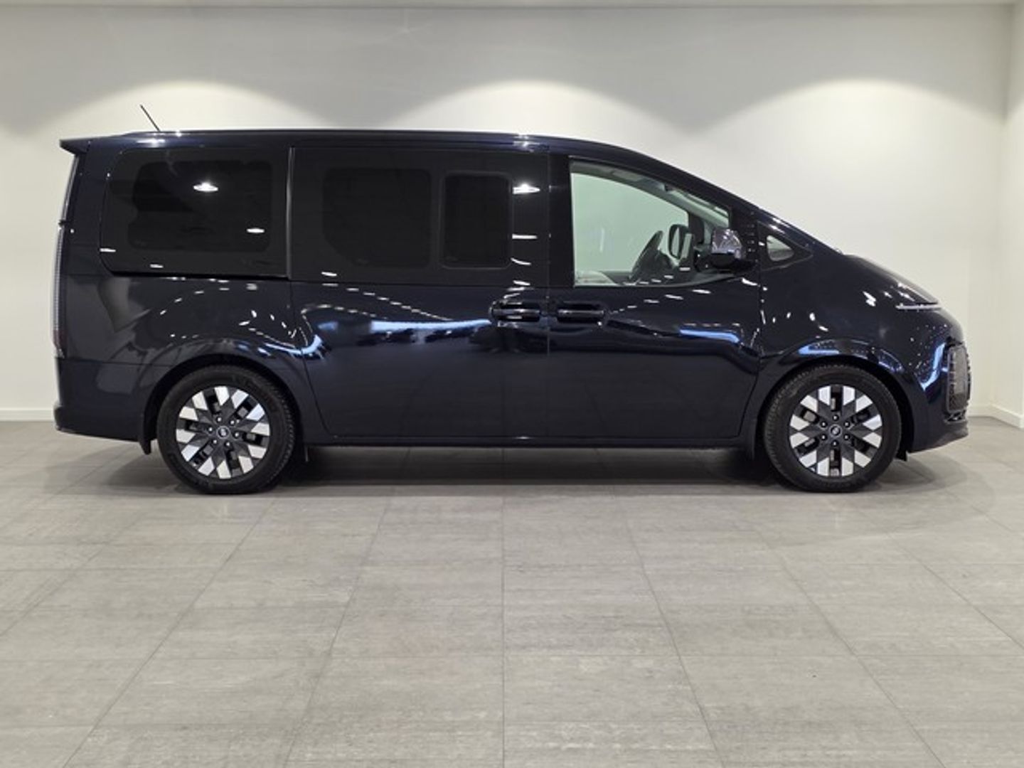 Hyundai Staria 2.2 CRDI Style 4x4 9S 130 kW (177 CV)