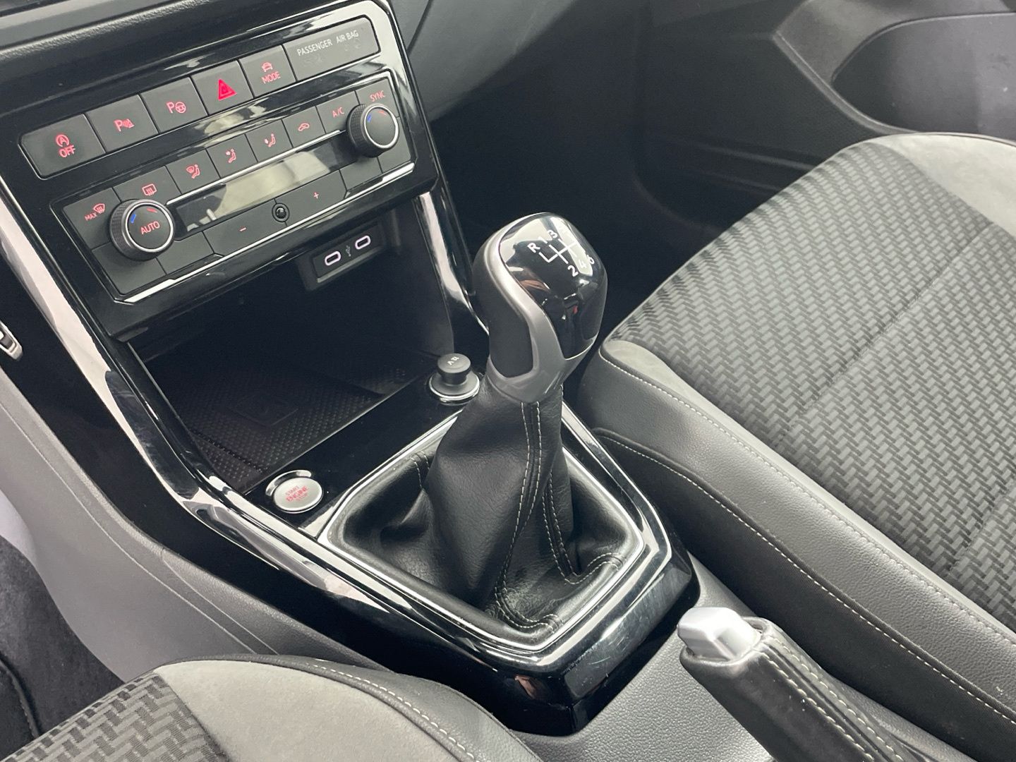 Volkswagen T-Cross Sport 1.0 TSI 81 kW (110 CV)