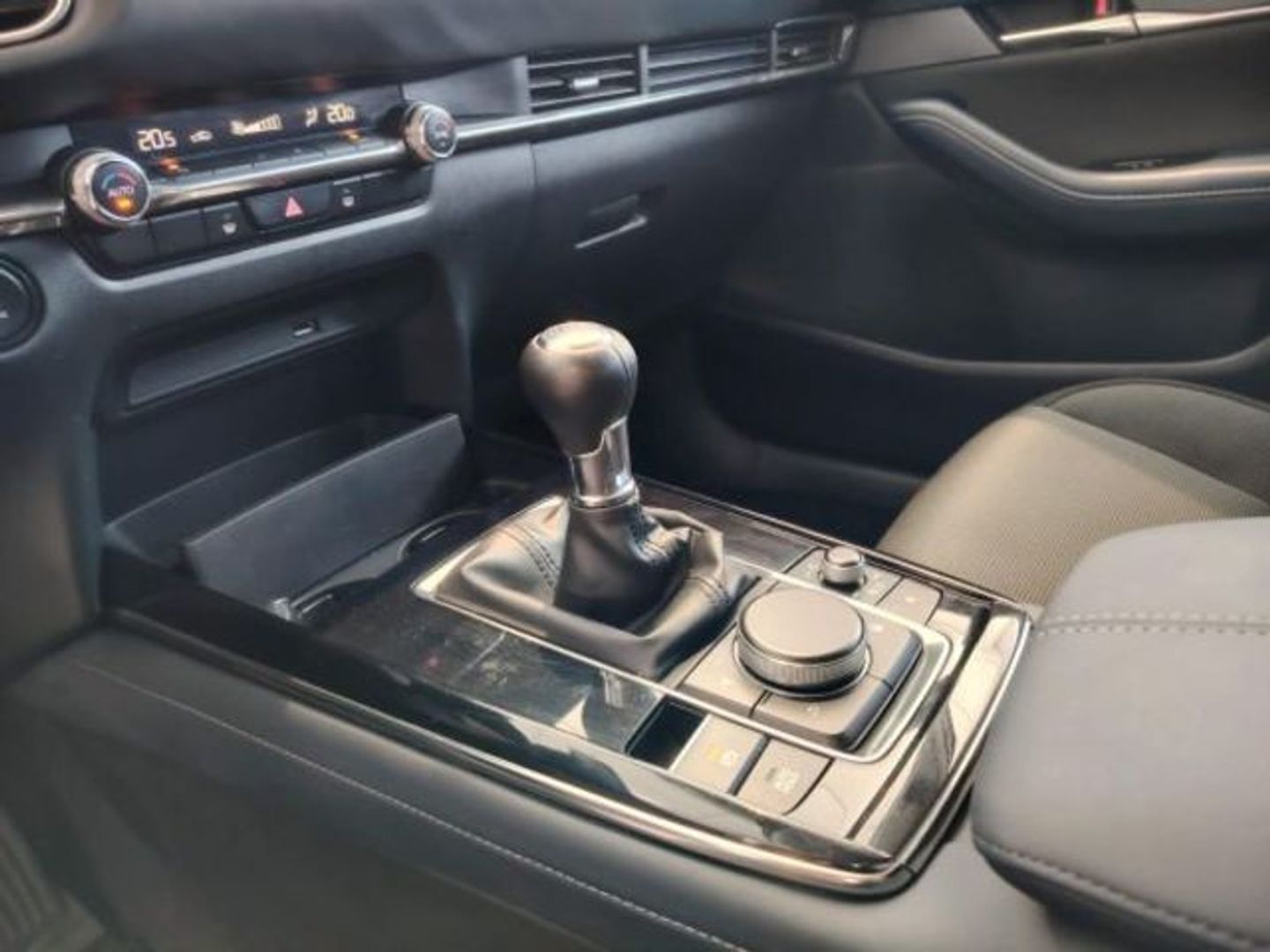 Mazda CX-30 2.0 Skyactiv-G Evolution 2WD 90 kW (122 CV)