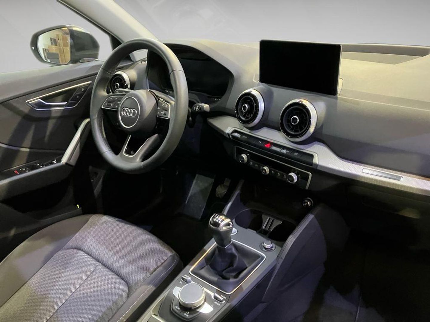 Audi Q2 S line 30 TFSI 81 kW (110 CV)