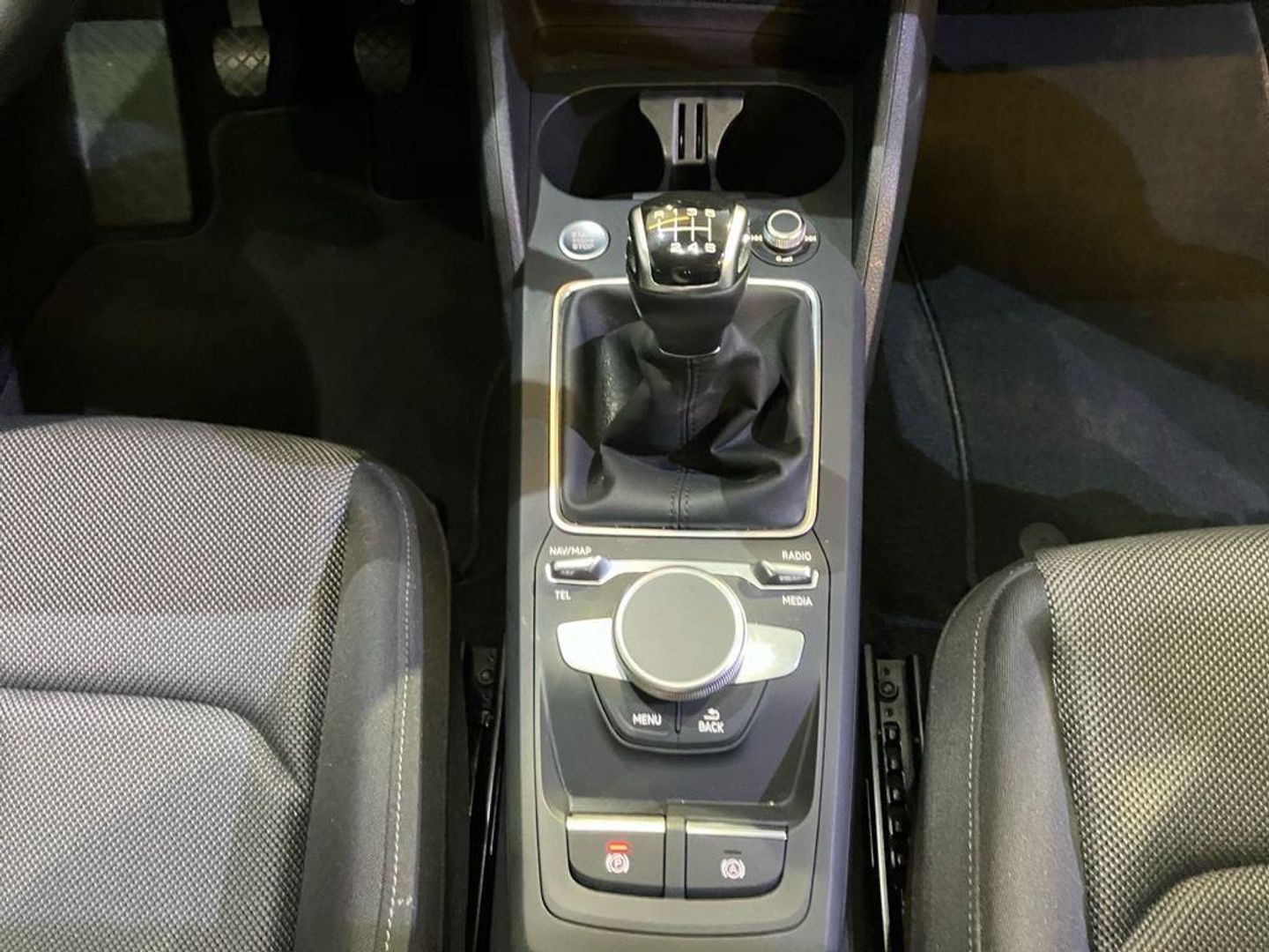 Audi Q2 S line 30 TFSI 81 kW (110 CV)