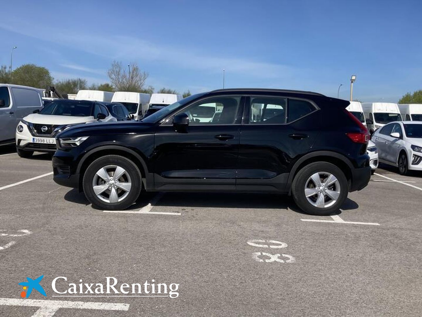 Volvo XC40 T2 Momentum Core Auto 95 kW (129 CV)