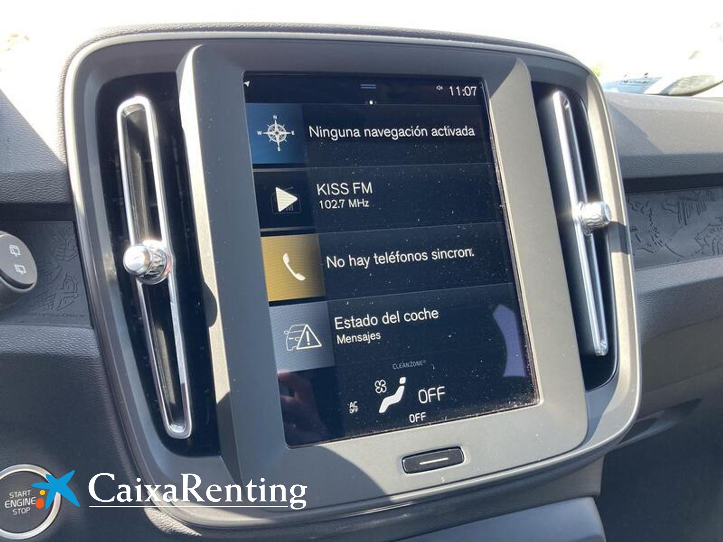 Volvo XC40 T2 Momentum Core Auto 95 kW (129 CV)