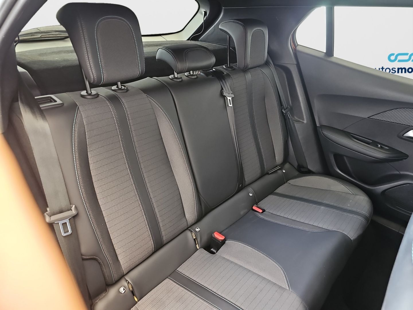 Peugeot 2008 PureTech 100 S&S Allure Pack 75 kW (100 CV)