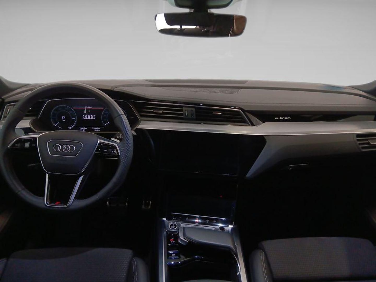 Audi Q8 e-tron Sportback S line 55 quattro 300 kW (408 CV)