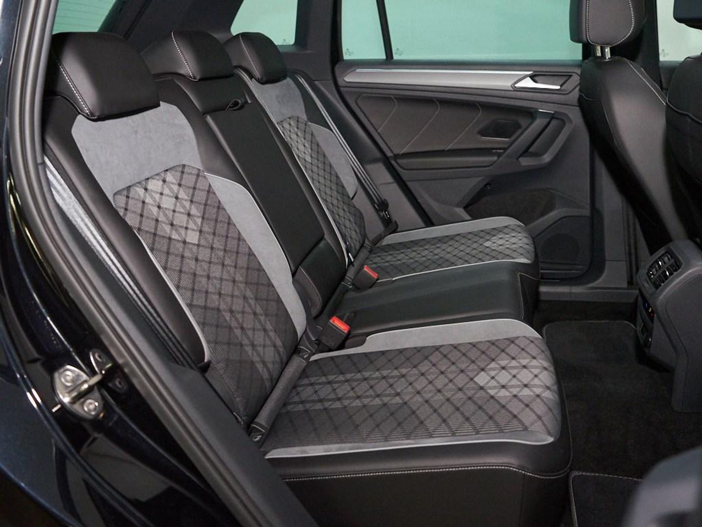 Volkswagen Tiguan R-Line 2.0 TDI 110 kW (150 CV) DSG
