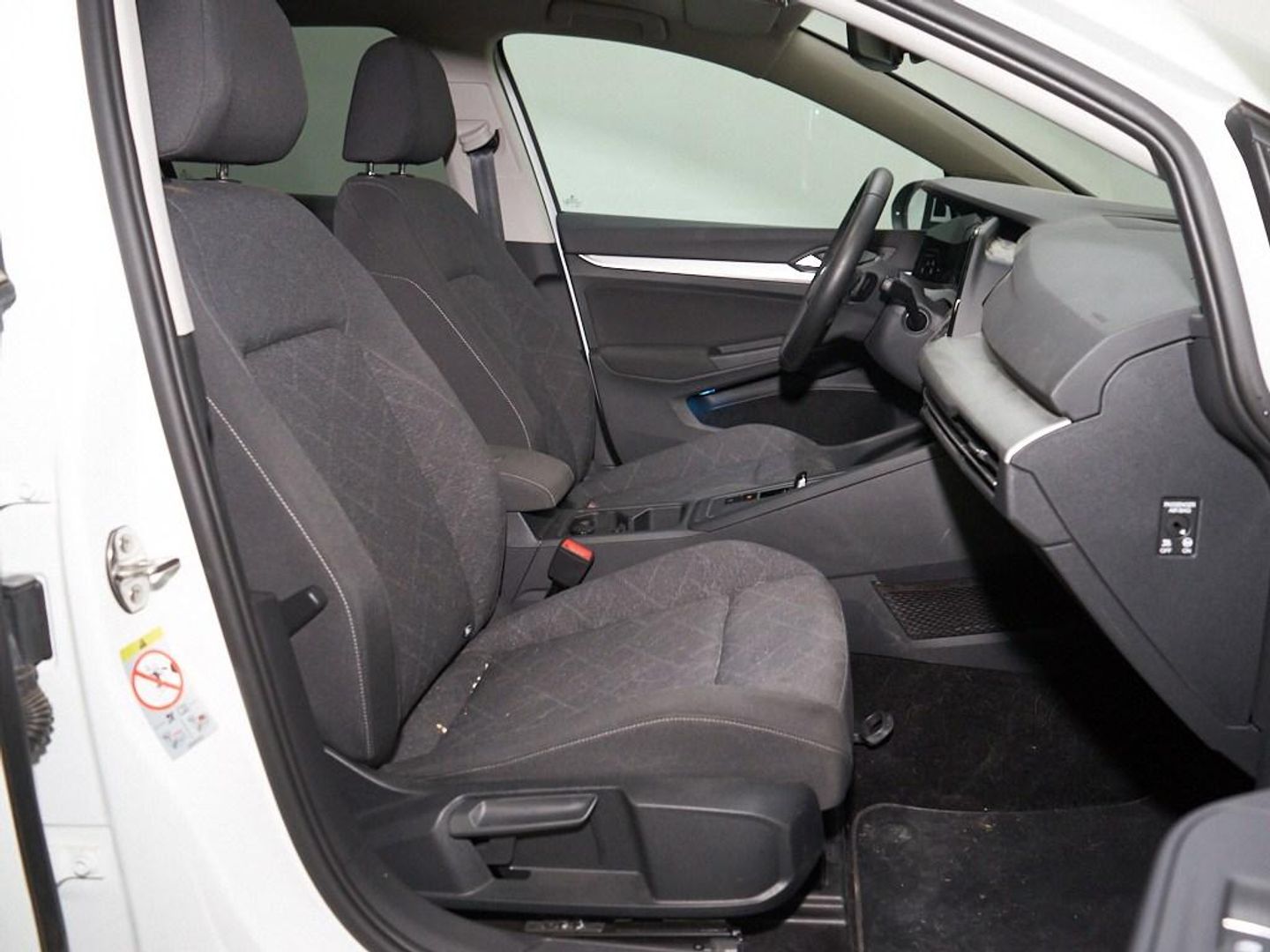 Volkswagen Golf Life 1.0 eTSI 81 kW (110 CV) DSG