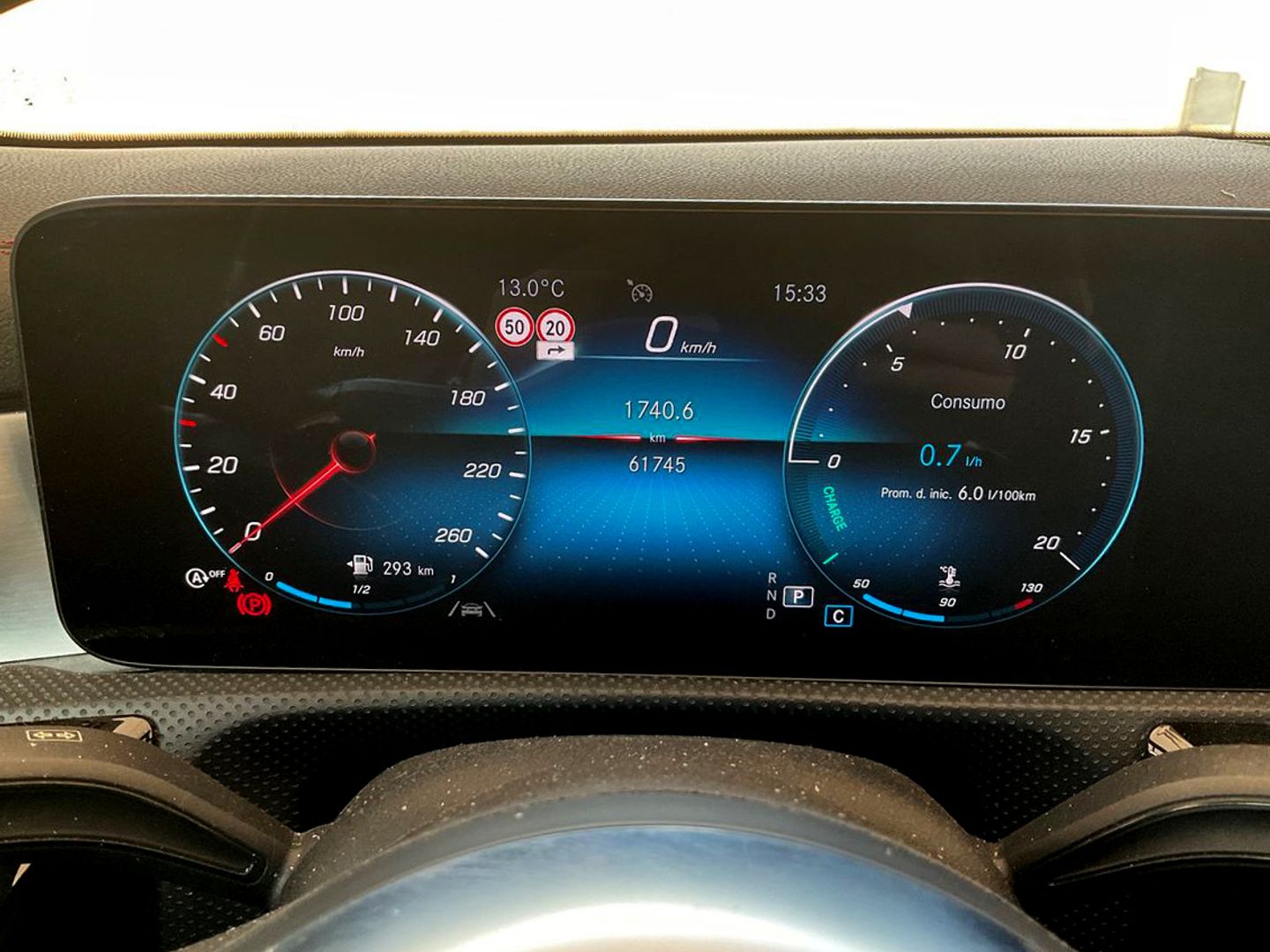 Mercedes-Benz CLA Shooting Brake 180 100 kW (136 CV)
