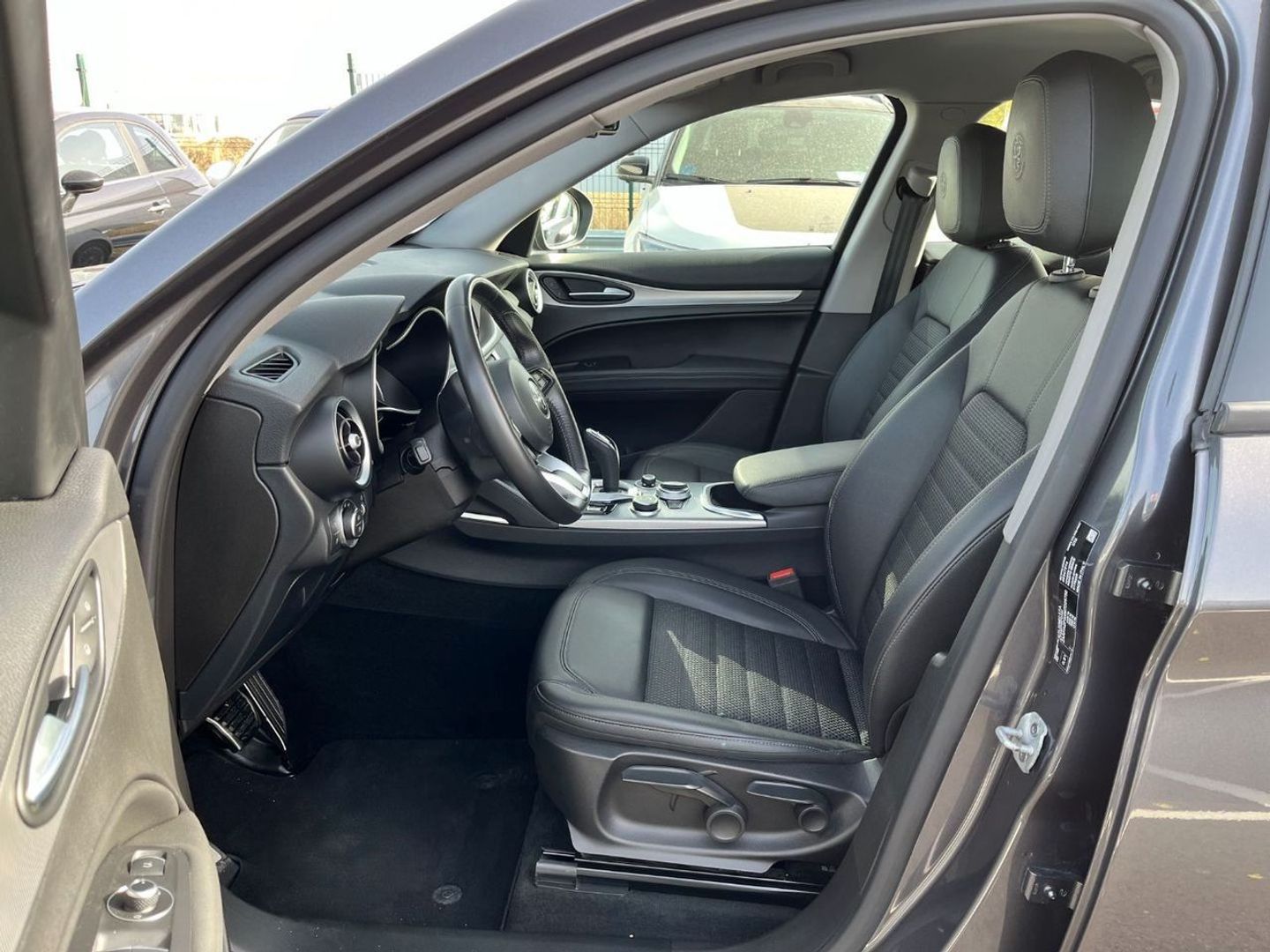 Alfa Romeo Stelvio 2.2 Diesel Sprint RWD 140 kW (190 CV)
