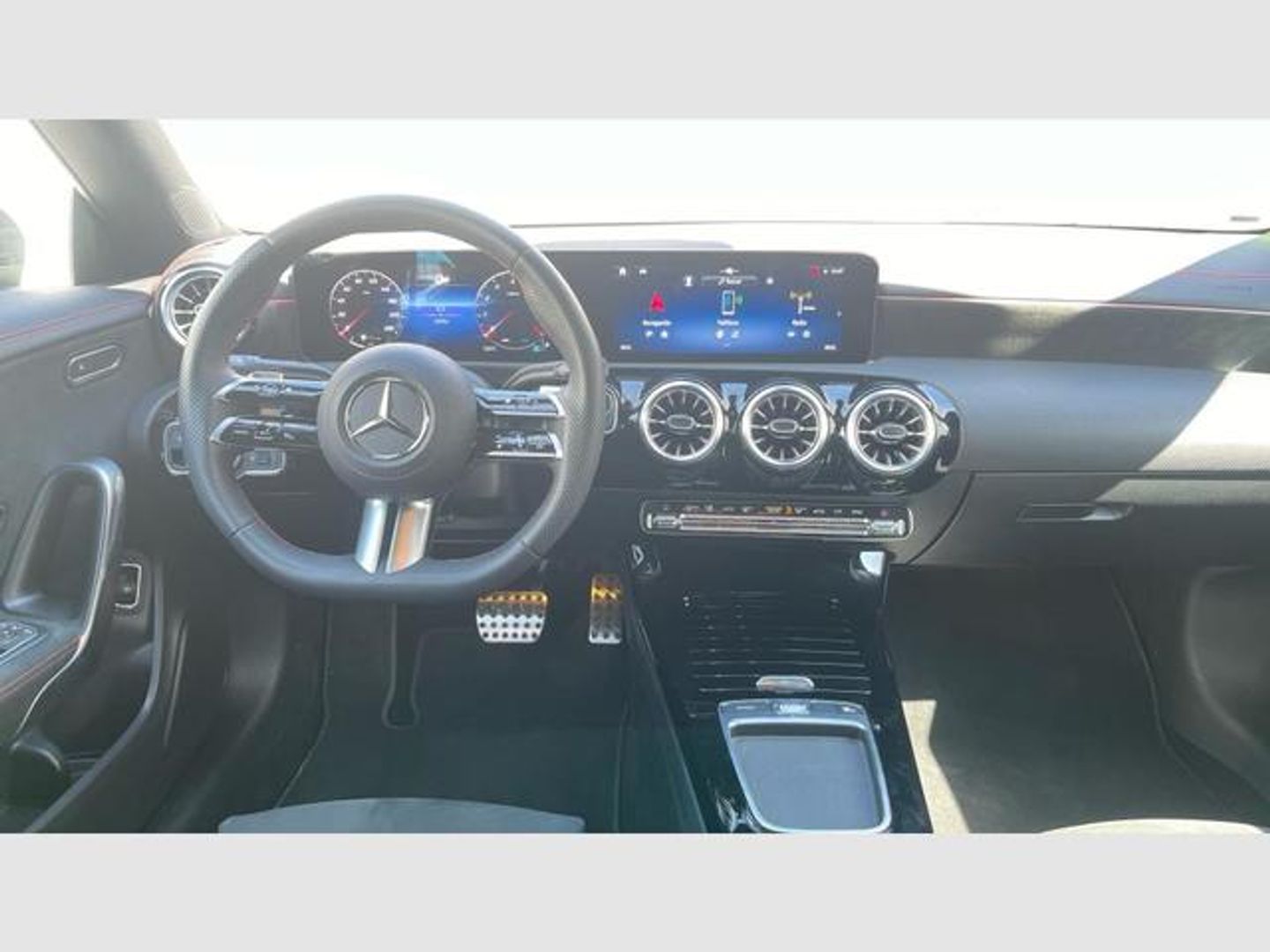 Mercedes-Benz CLA 200 120 kW (163 CV)