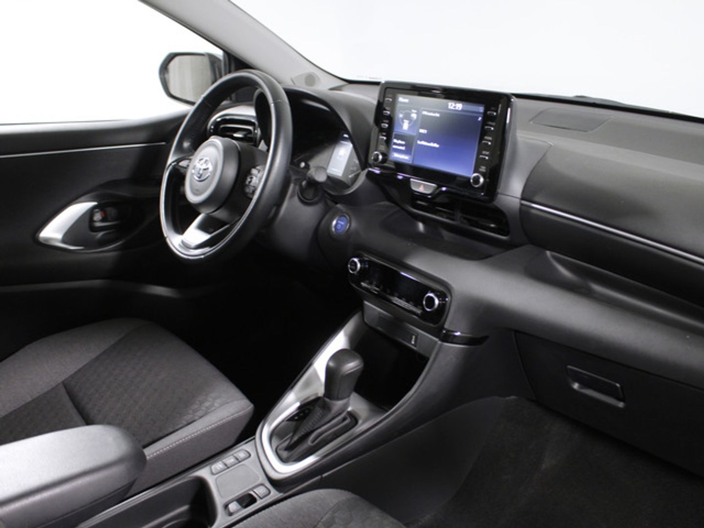 Toyota Yaris 120H Active Tech 85 kW (116 CV)