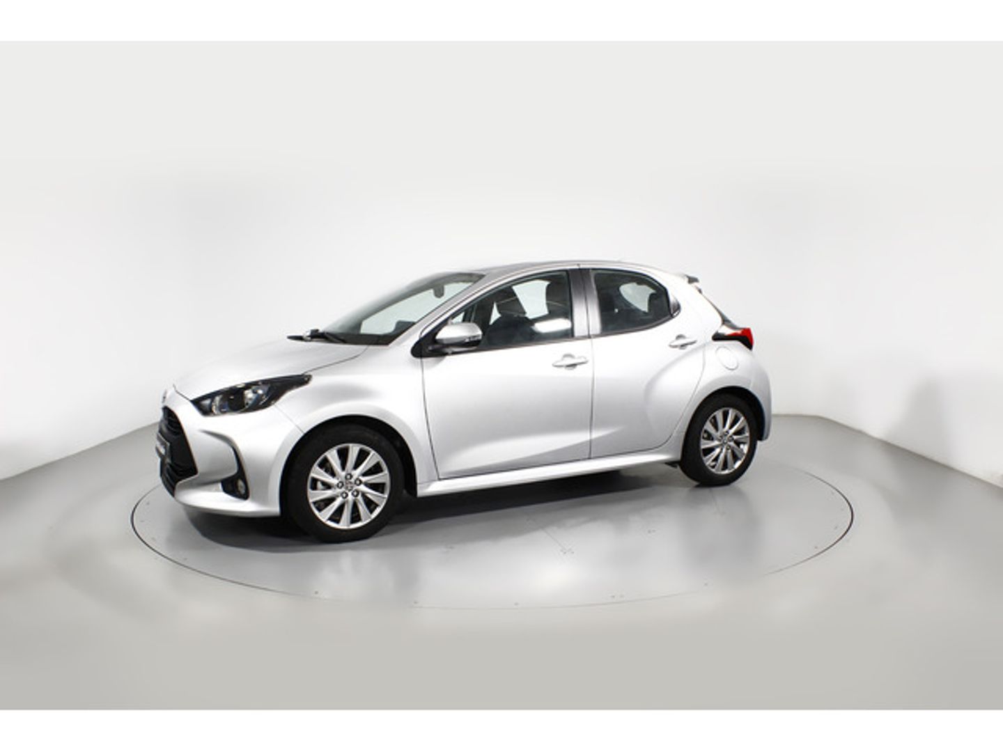Toyota Yaris 120H Active Tech 85 kW (116 CV)