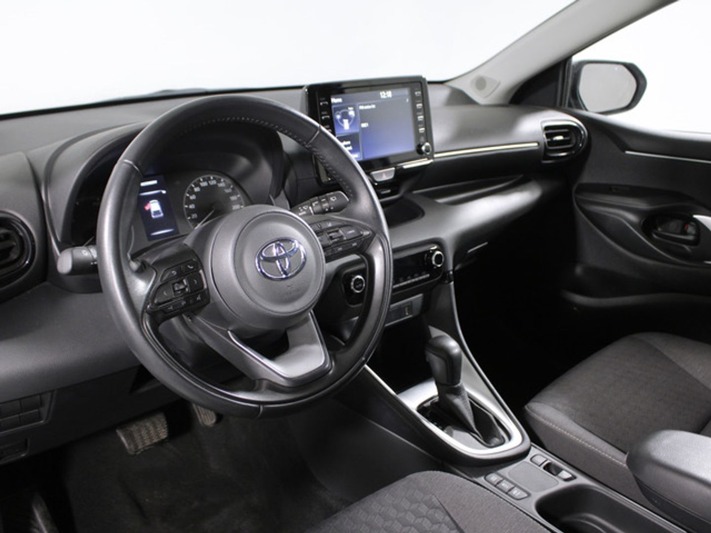 Toyota Yaris 120H Active Tech 85 kW (116 CV)