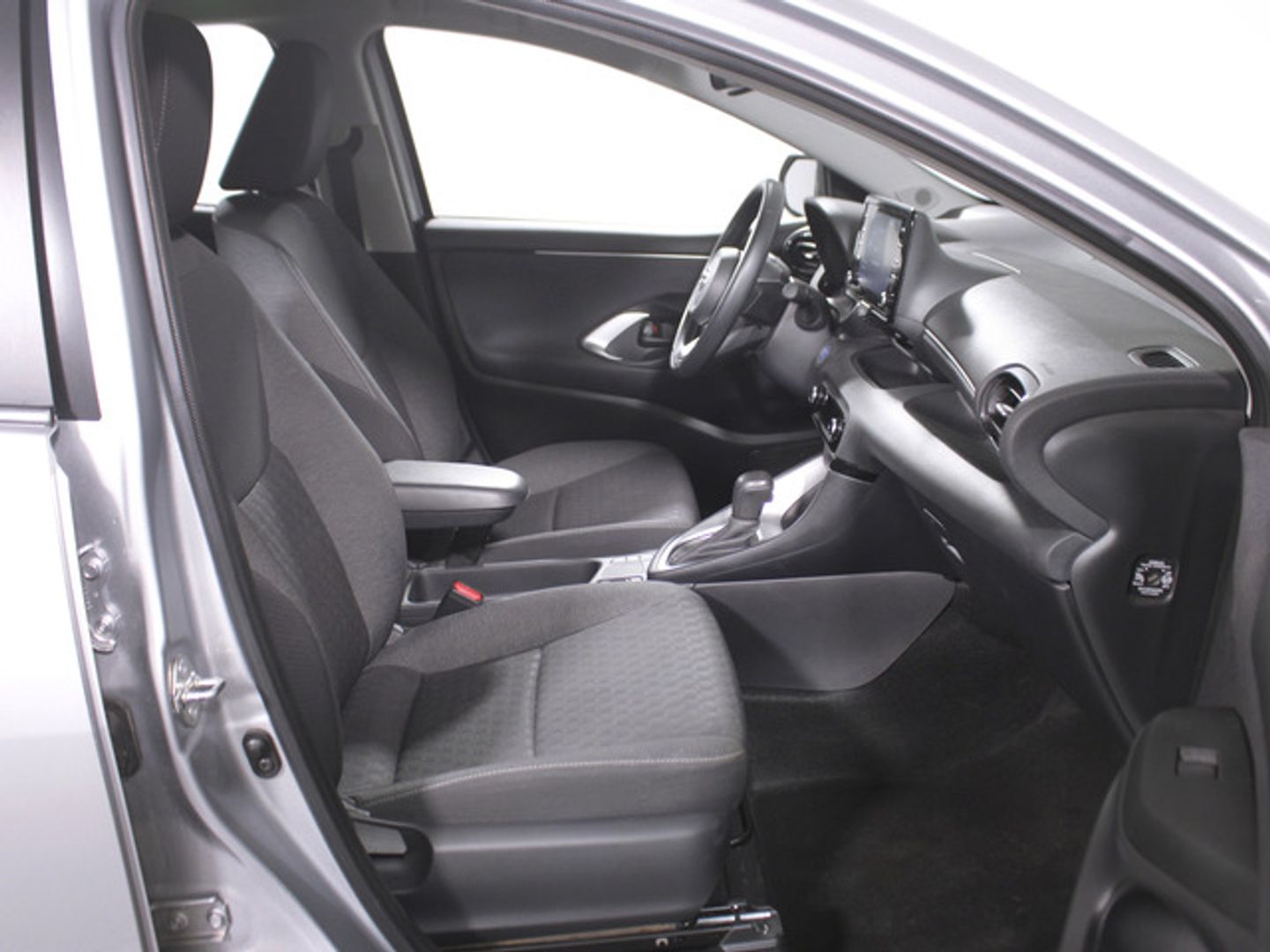 Toyota Yaris 120H Active Tech 85 kW (116 CV)