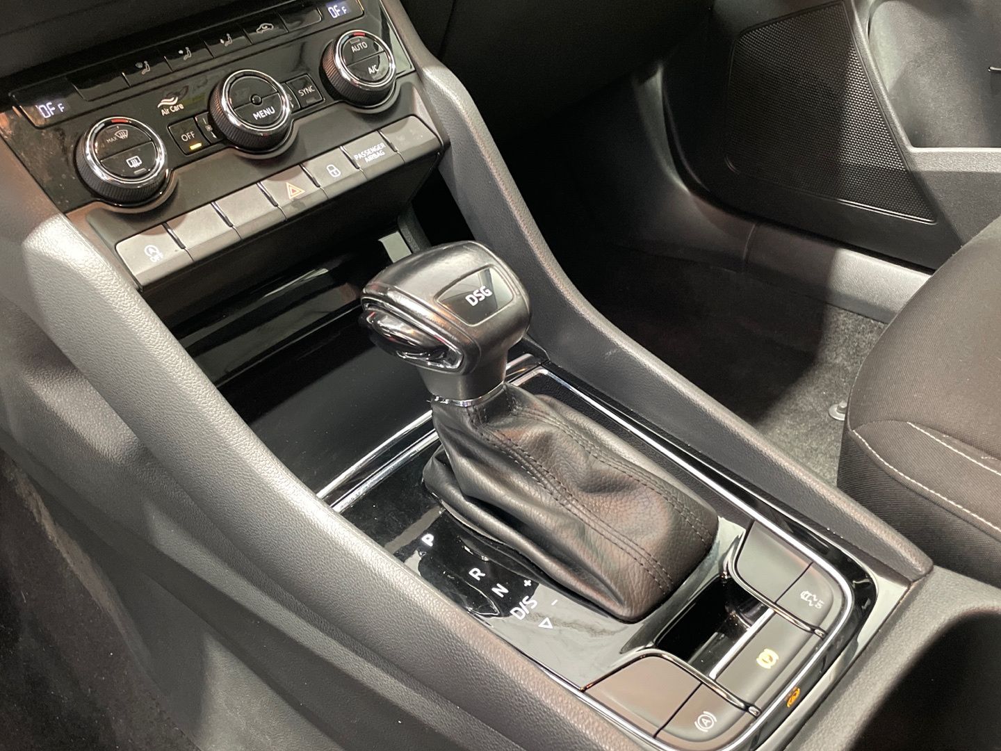 Skoda Karoq 1.5 TSI ACT Ambition DSG 110 kW (150 CV)