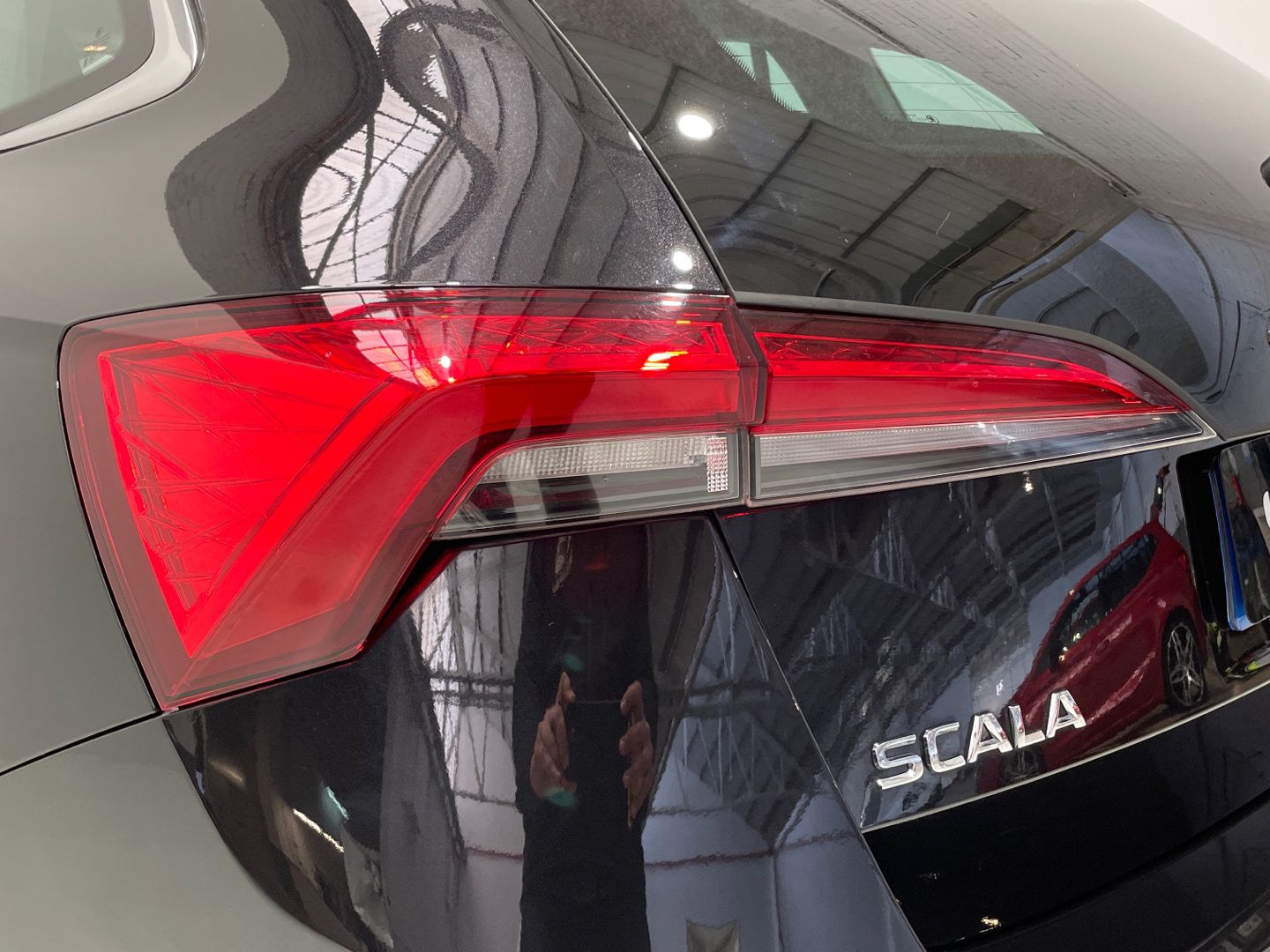 Skoda Scala 1.0 TSI Ambition 81 kW (110 CV)
