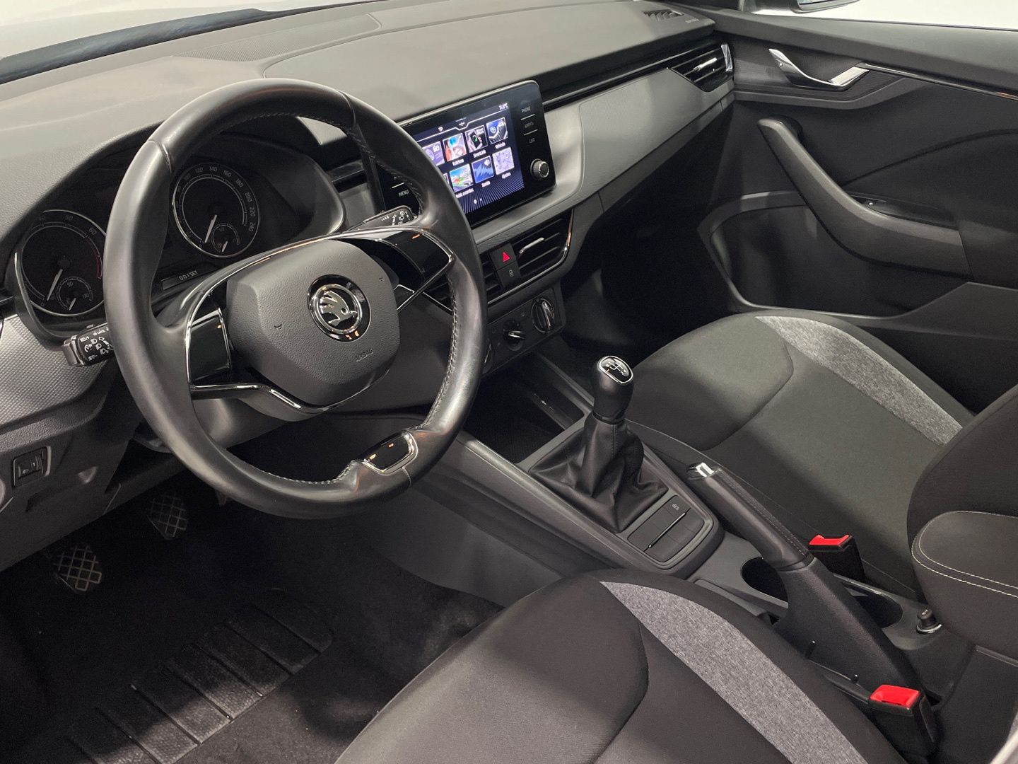 Skoda Kamiq 1.0 TSI Active 70 kW (95 CV)