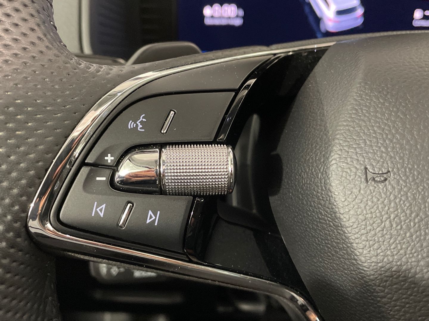 Skoda Karoq 1.5 TSI ACT Design DSG 110 kW (150 CV)