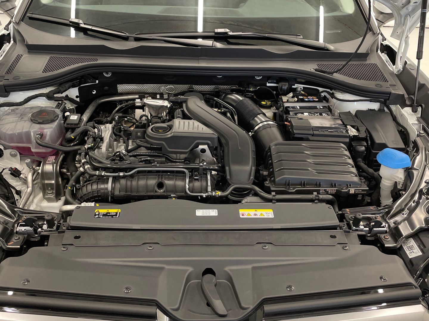 Skoda Superb Combi 1.5 TSI m-HEV Selection DSG 110 kW (150 CV)
