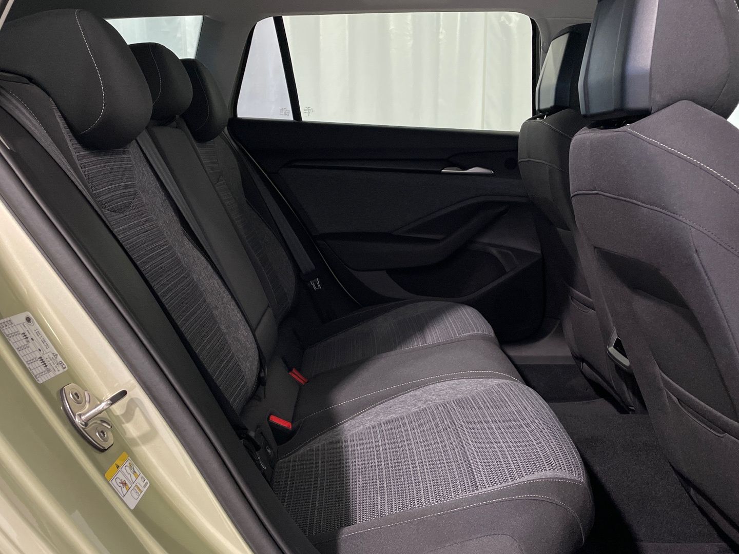 Skoda Superb Combi 1.5 TSI m-HEV Selection DSG 110 kW (150 CV)