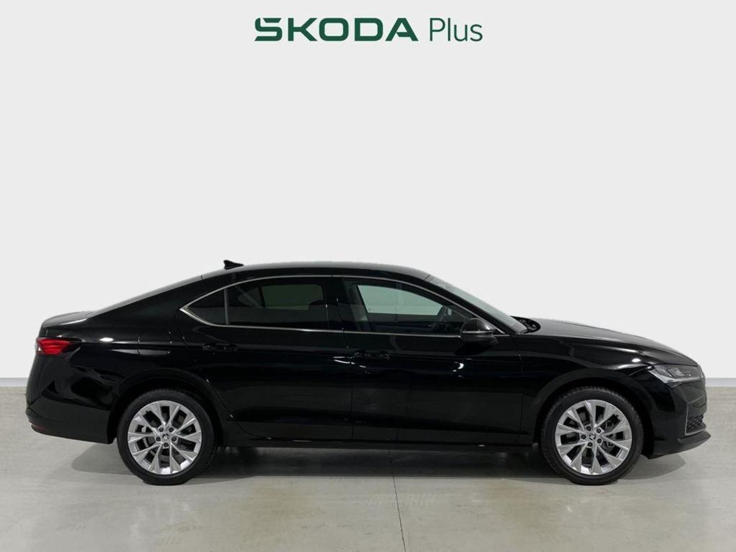 Skoda Superb 1.5 TSI m-HEV Selection DSG 110 kW (150 CV)