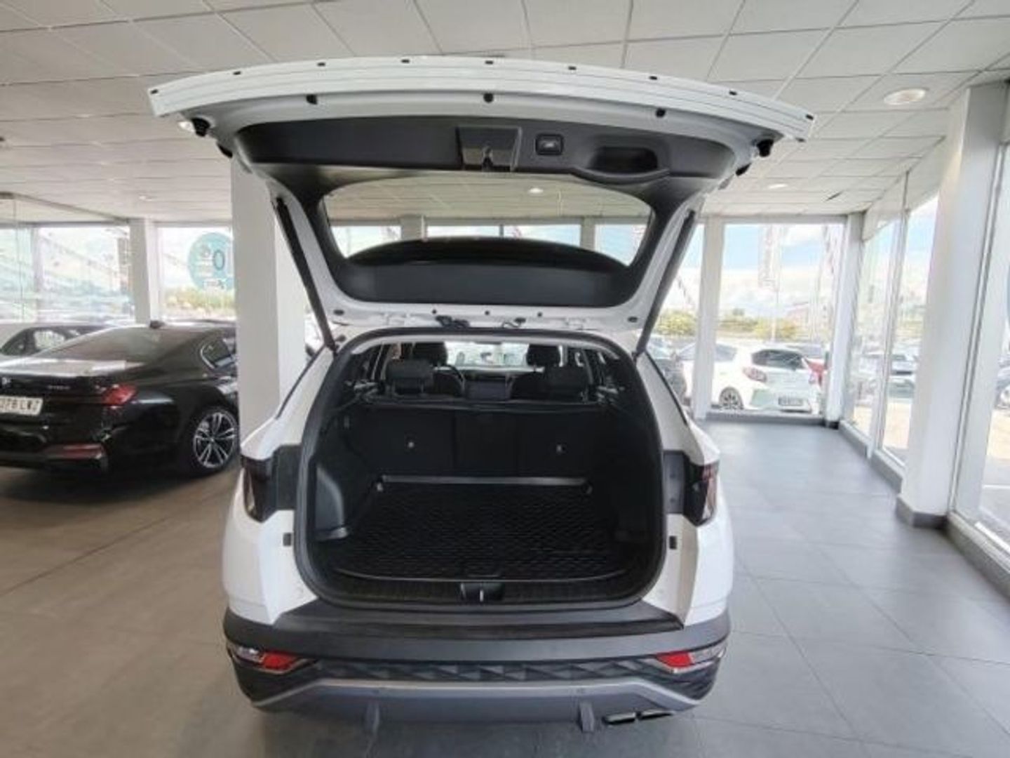 Hyundai Tucson 1.6 TGDI HEV Tecno Sky Auto 169 kW (230 CV)