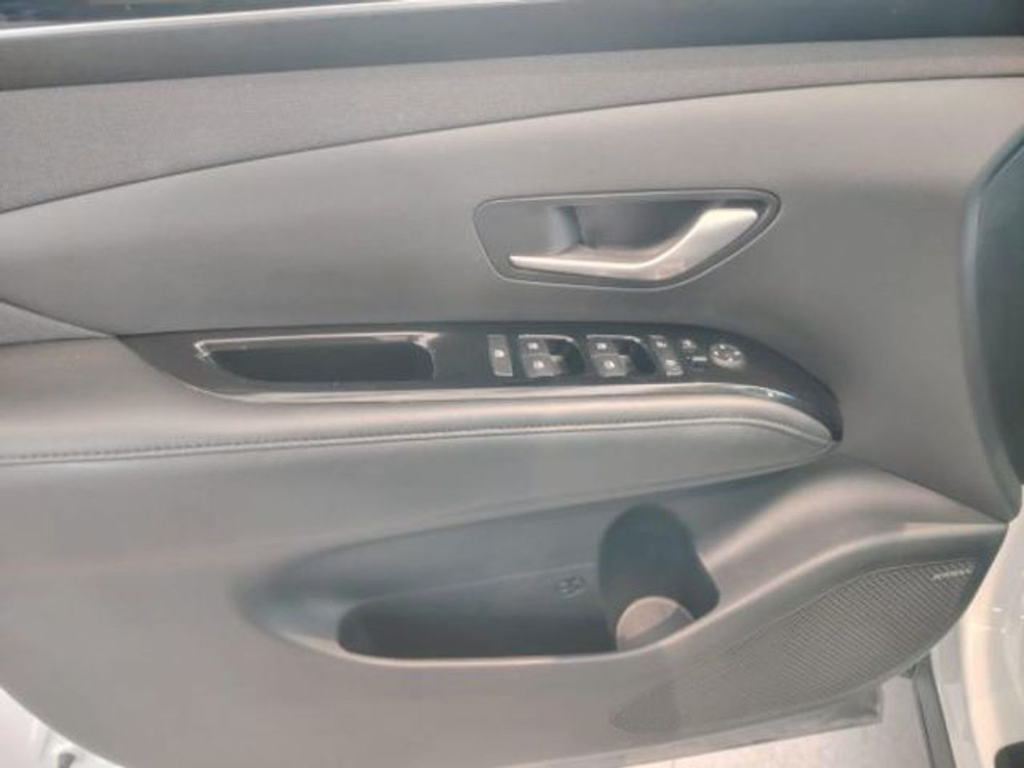 Hyundai Tucson 1.6 TGDI HEV Tecno Sky Auto 169 kW (230 CV)