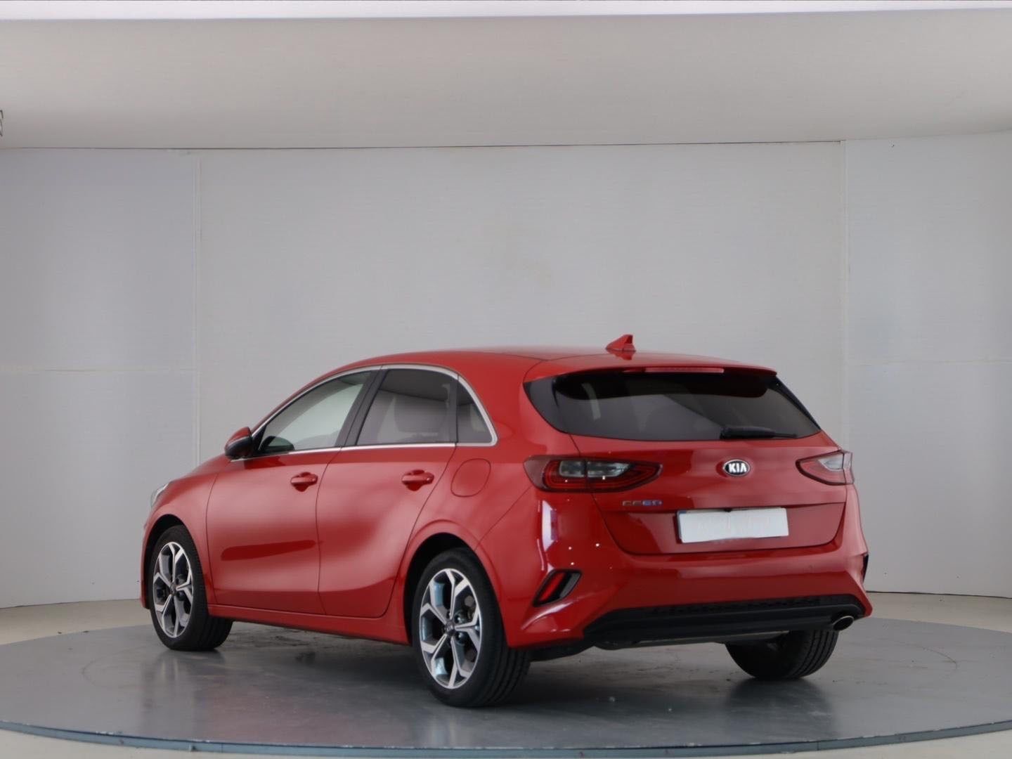 Kia Ceed 1.4 T-GDi Tech 103 kW (140 CV)