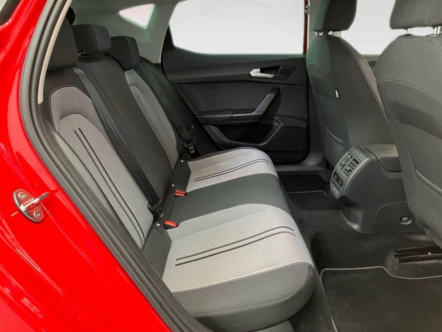 SEAT León 1.5 TSI S&S Style Go 96 kW (130 CV)