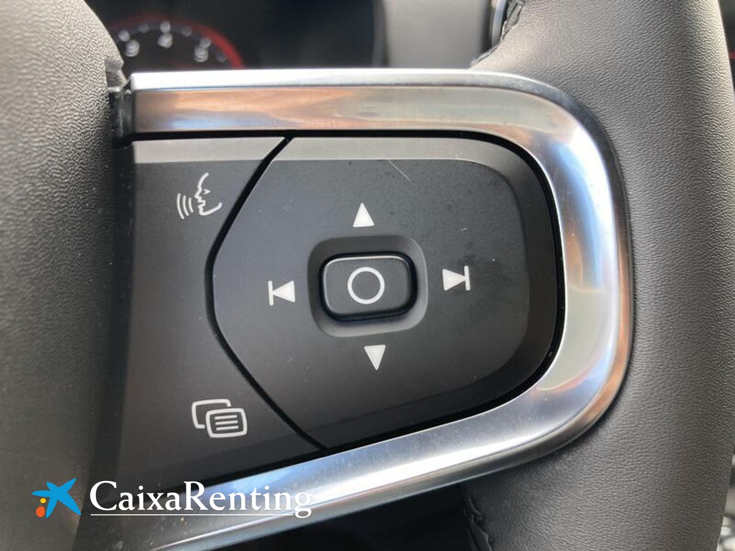 Volvo XC40 T2 Core 95 kW (129 CV)