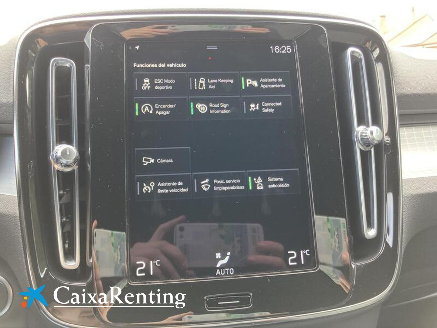 Volvo XC40 T2 Core 95 kW (129 CV)