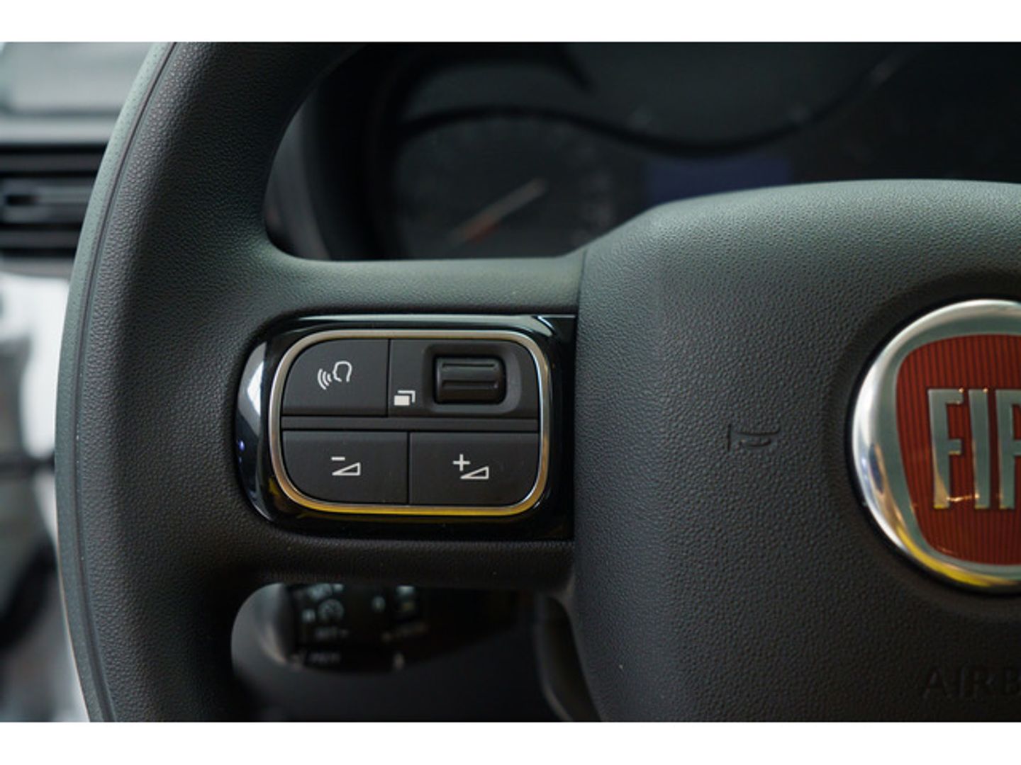 Fiat Dobló Combi 1.5 Diesel Talla M 75 kW (102 CV)