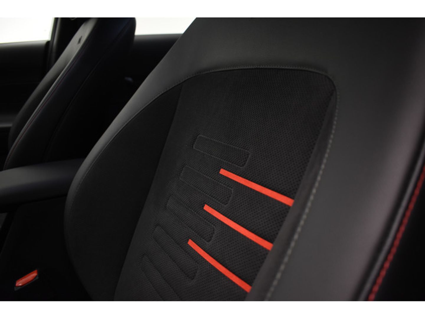 Hyundai Kona 1.6 GDI HEV N Line Style DCT 104 kW (141 CV)