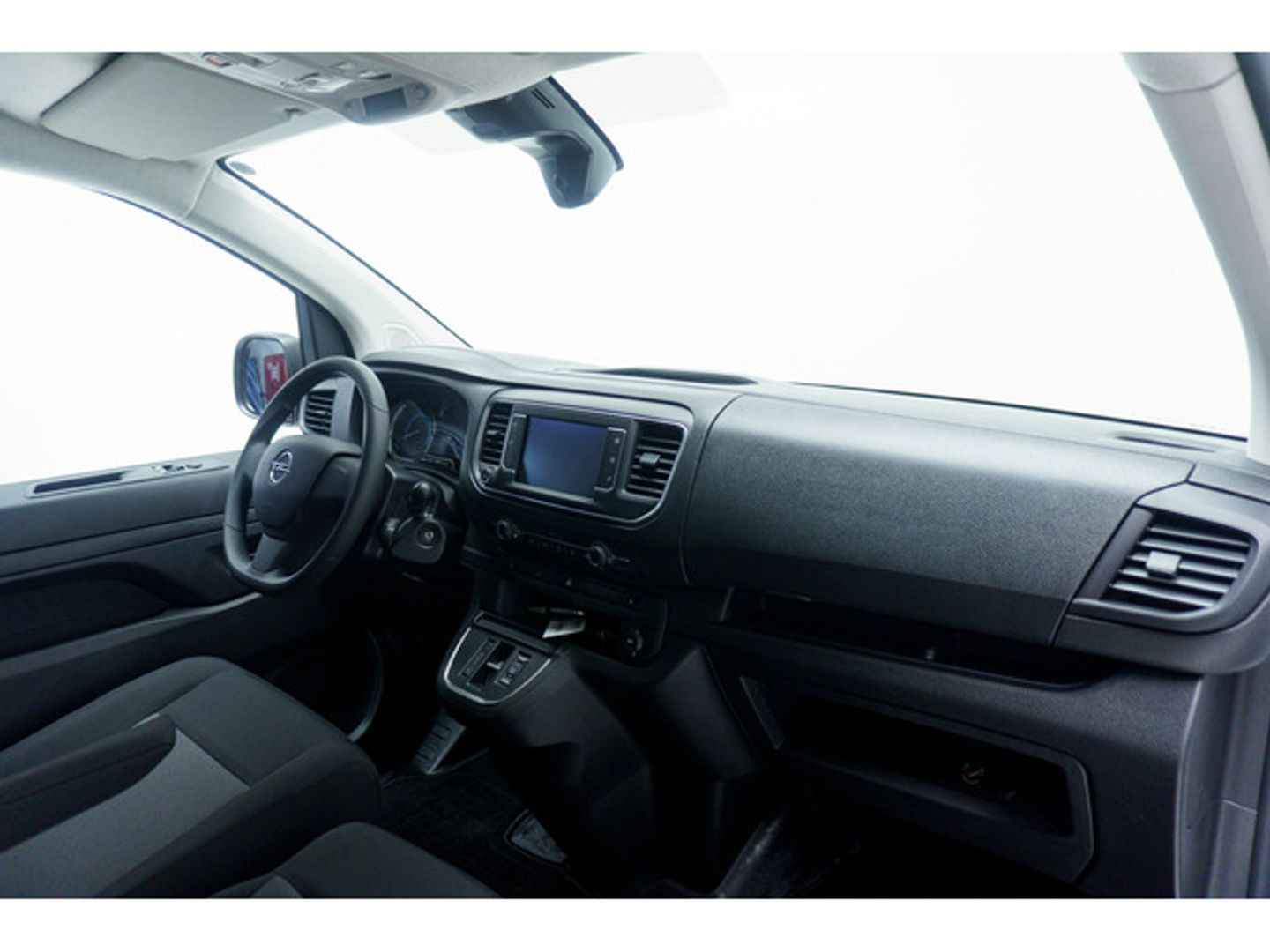 Opel Vivaro-e BEV 75kWh L Standard 100 kW (136 CV)