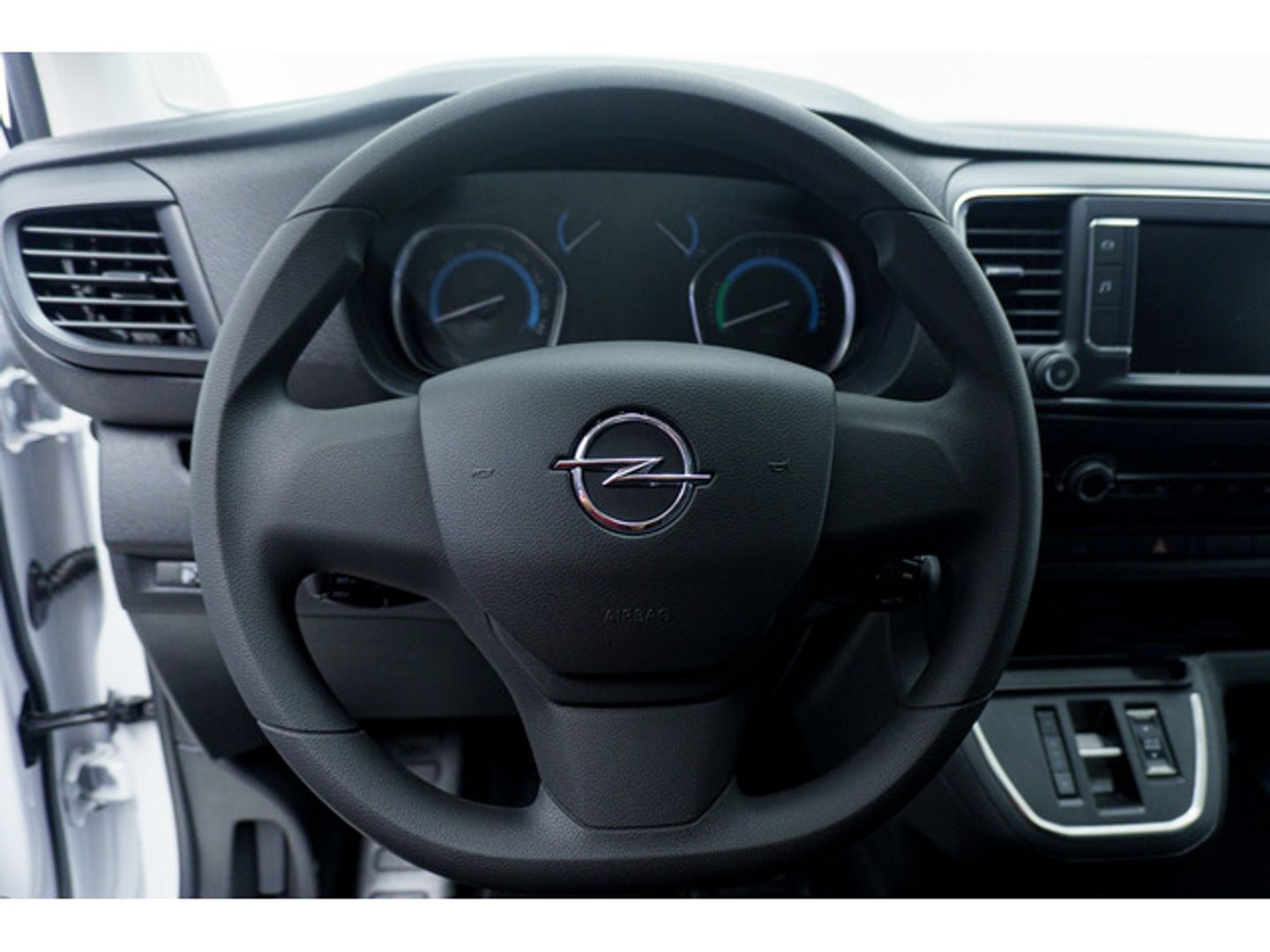 Opel Vivaro-e BEV 75kWh L Standard 100 kW (136 CV)