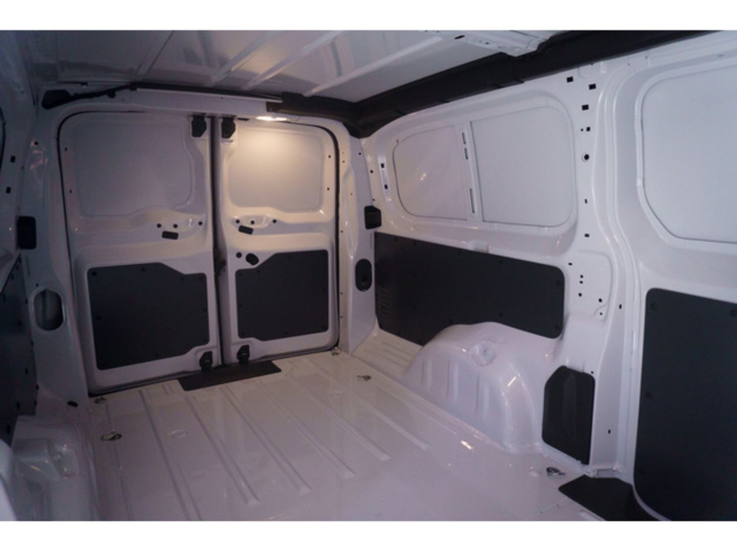 Opel Vivaro-e BEV 75kWh L Standard 100 kW (136 CV)