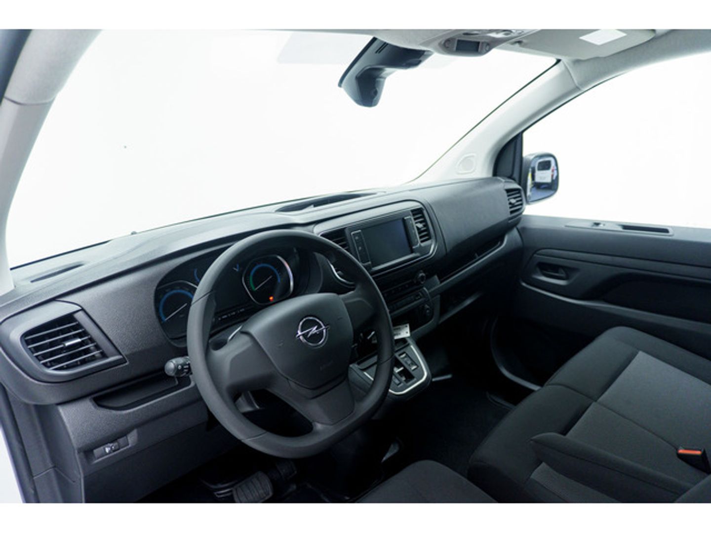 Opel Vivaro-e BEV 75kWh L Standard 100 kW (136 CV)