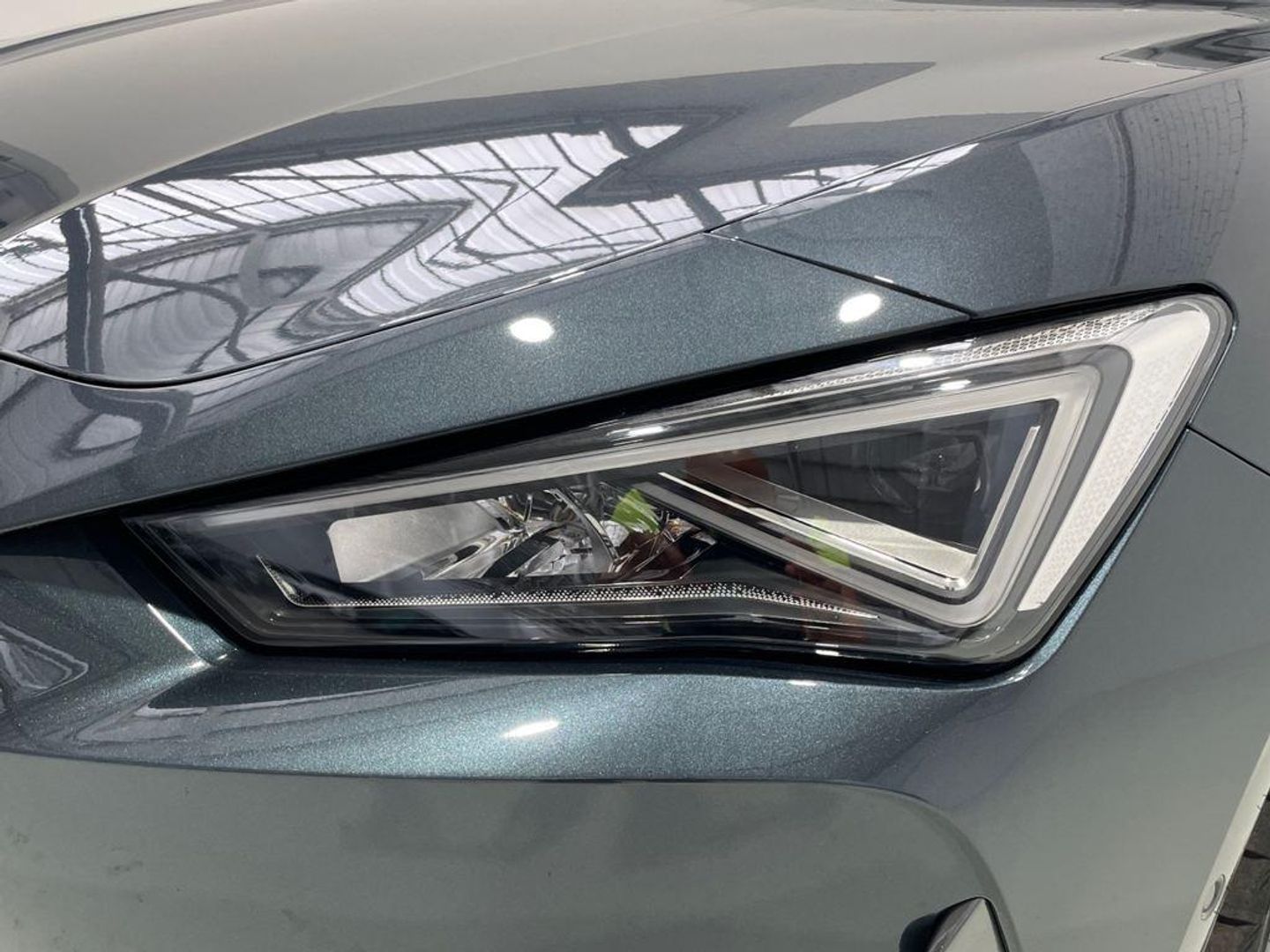 CUPRA León 2.0 TSI DSG 140 kW (190 CV)