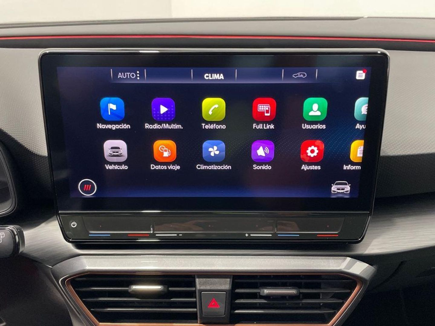 CUPRA León 2.0 TSI DSG 140 kW (190 CV)