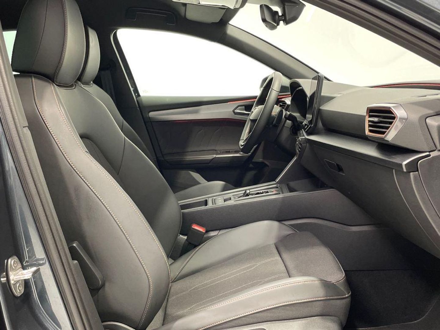 CUPRA León 2.0 TSI DSG 140 kW (190 CV)